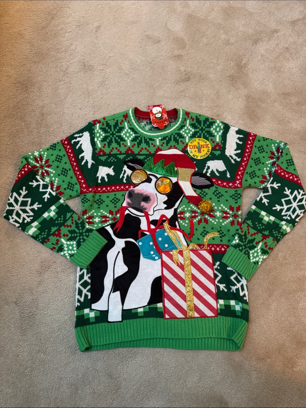 Men's Green Holiday Cow Graphic Crewneck Sweater